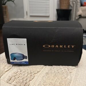 Brand New Oakley Line Miner M Prizm Snow Goggles - Black and Blue
